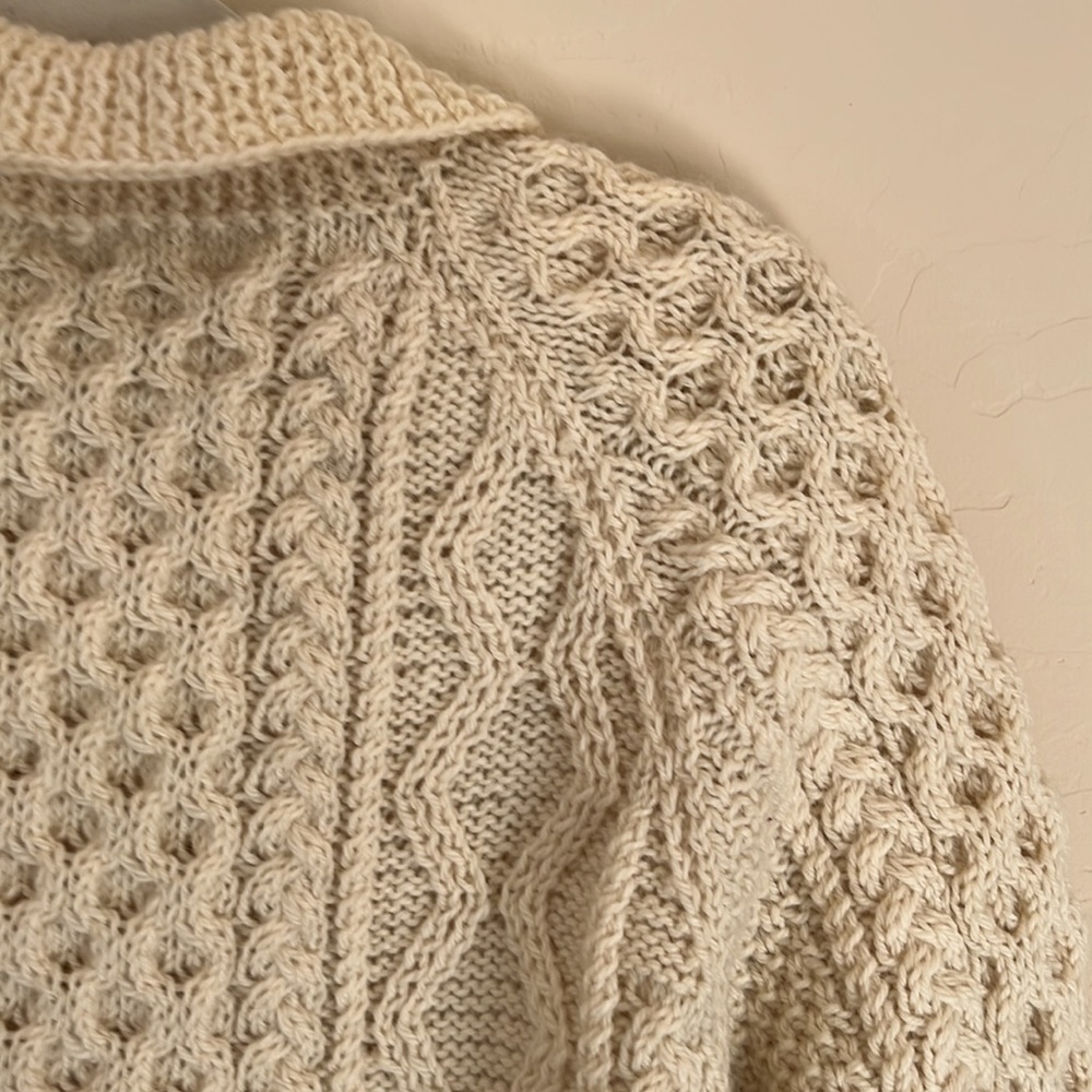 Blarney Wooden Mills Chunky Cardigan - Picture 5 of 8